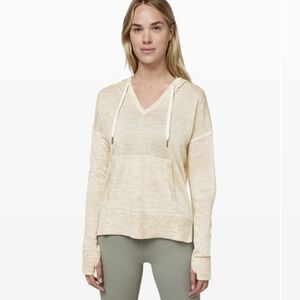 Lululemon Street to Shore Hoodie Heathered Muslin beige Small